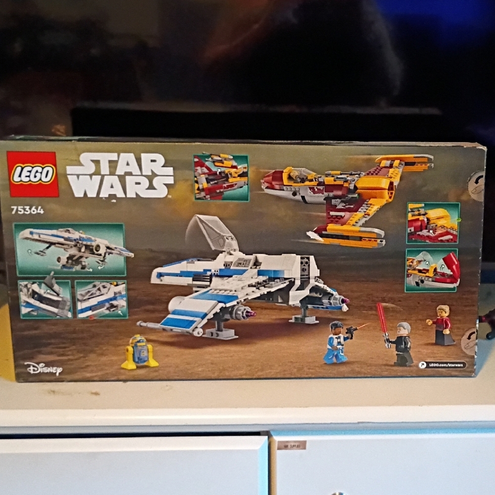 LEGO Star Wars Resistance Transport Set - Blue, White, Yellow